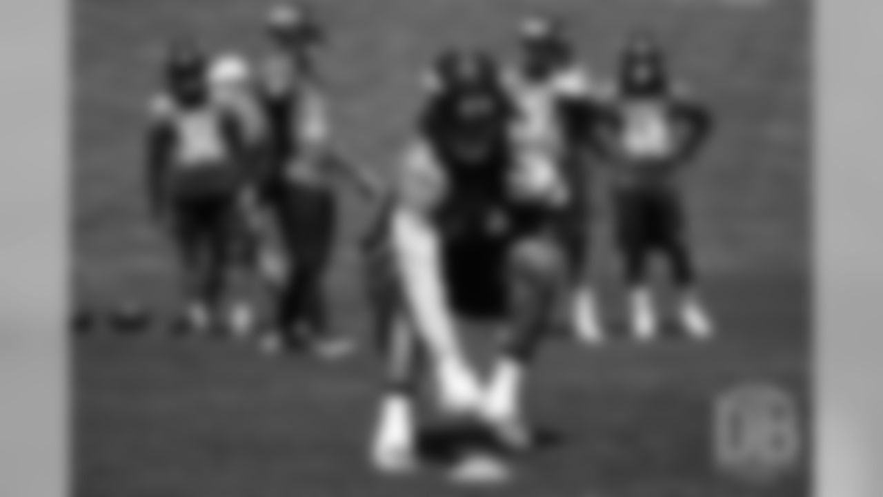 Devontae Booker during the Broncos' practice on the eight day of their OTAs on May 30, 2019.