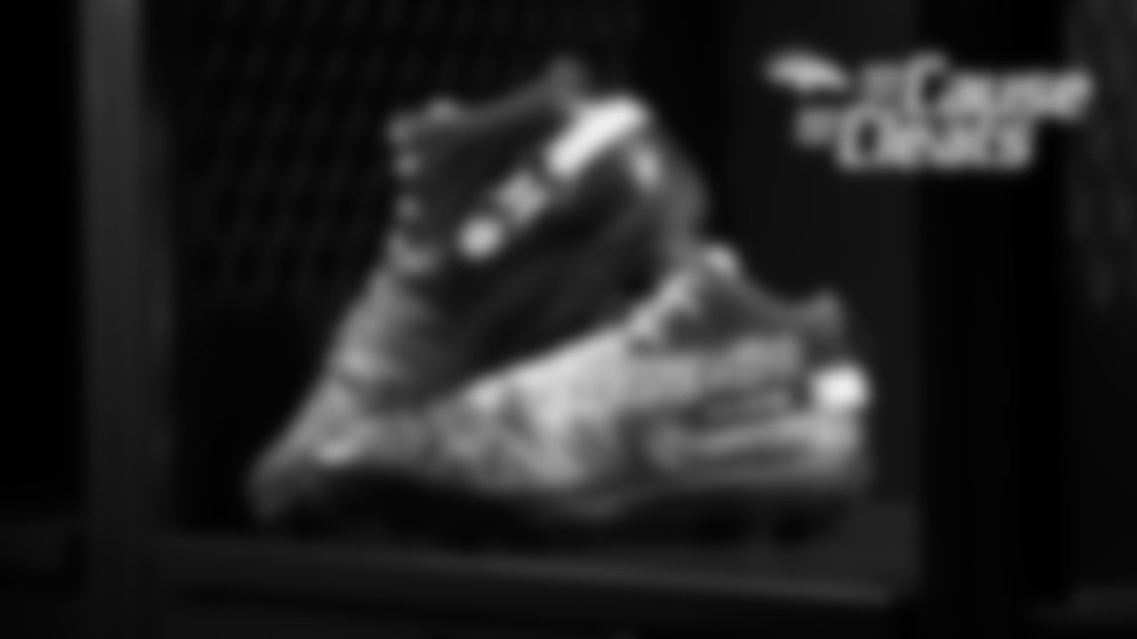 Case Keenum's cleats represent the Fellowship of Christian Athletes, an interdenominational Christian sports ministry, for My Cause My Cleats in 2018.