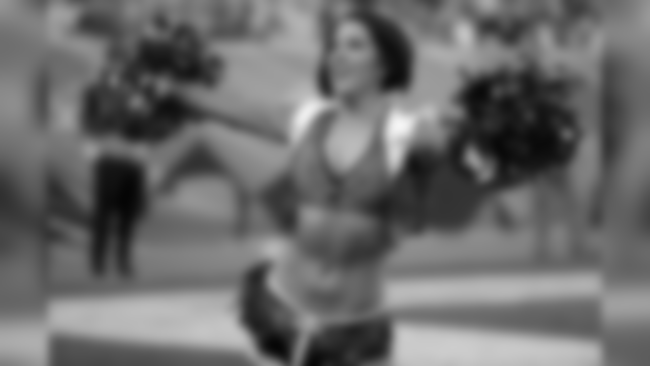 180819, CB, Denver Broncos, 2018 Brielle, DBC, Cheerleaders DBC, Cheerleaders Photo By: Paul Cloud