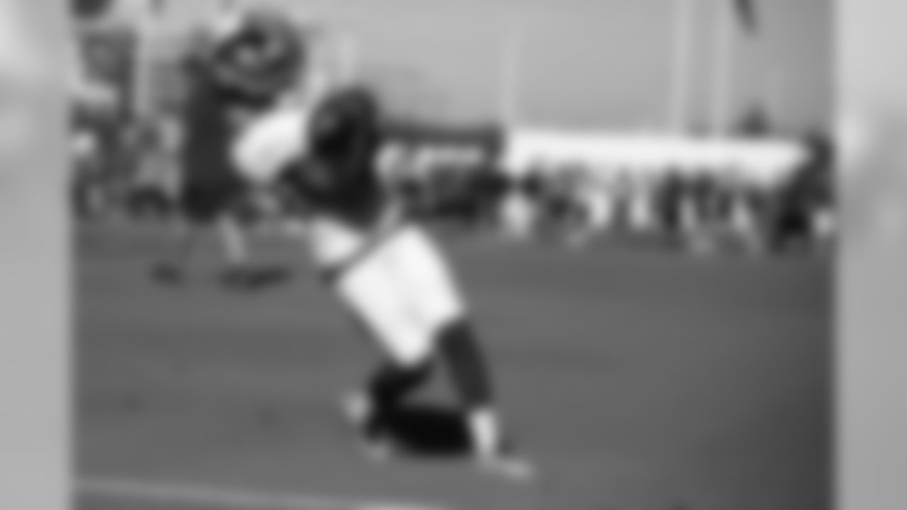 Wide Receiver Ervin Philips #89
