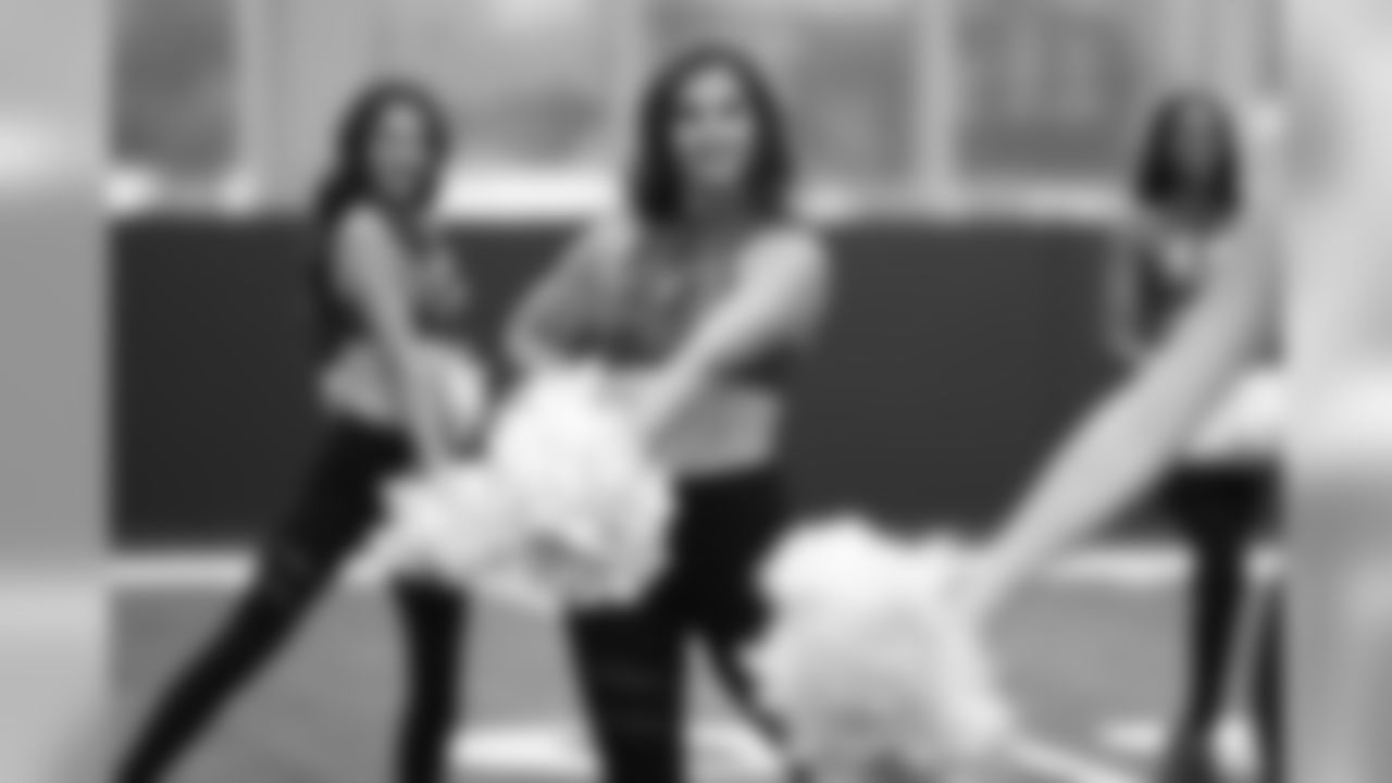 180913_KZ_Cheer_Practice_0023