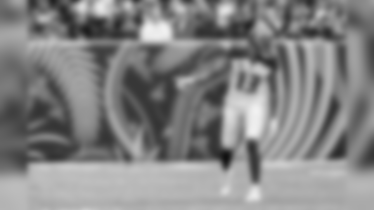 WR Mike Evans, No. 13