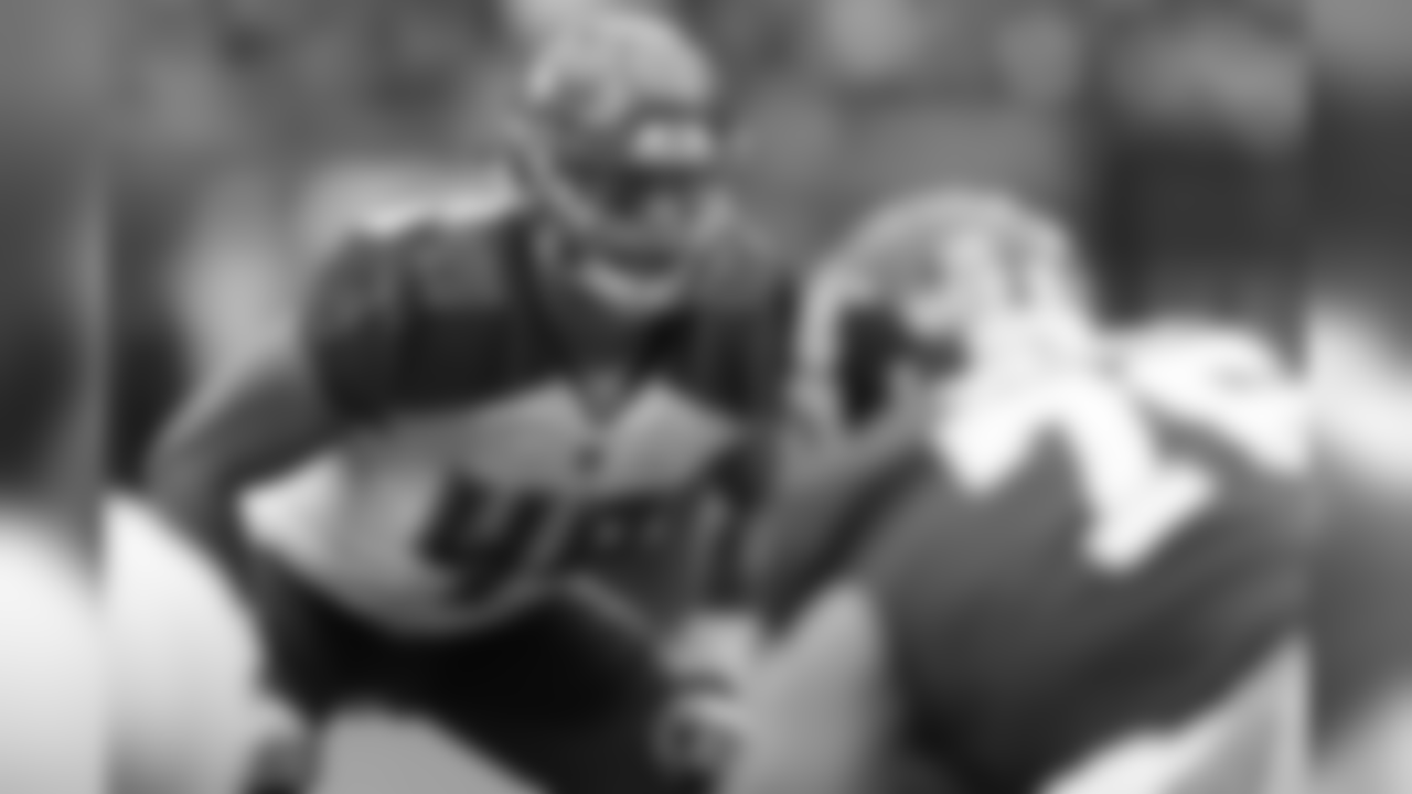 LB Riley Bullough, No. 49