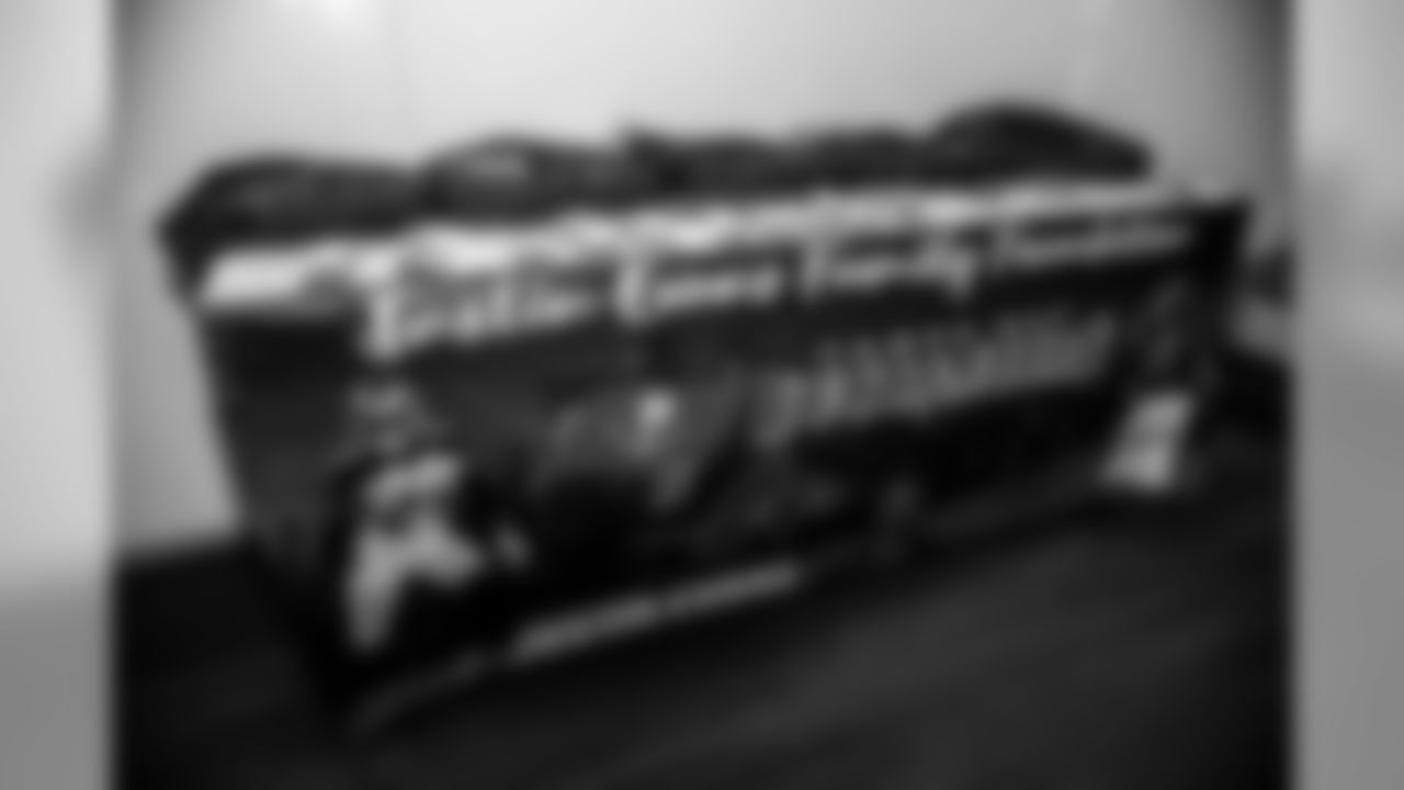 181209_GL_JEWeb_004