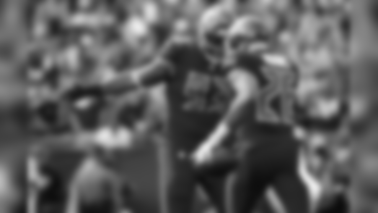 181202_JP_Panthers_Bucs_0657