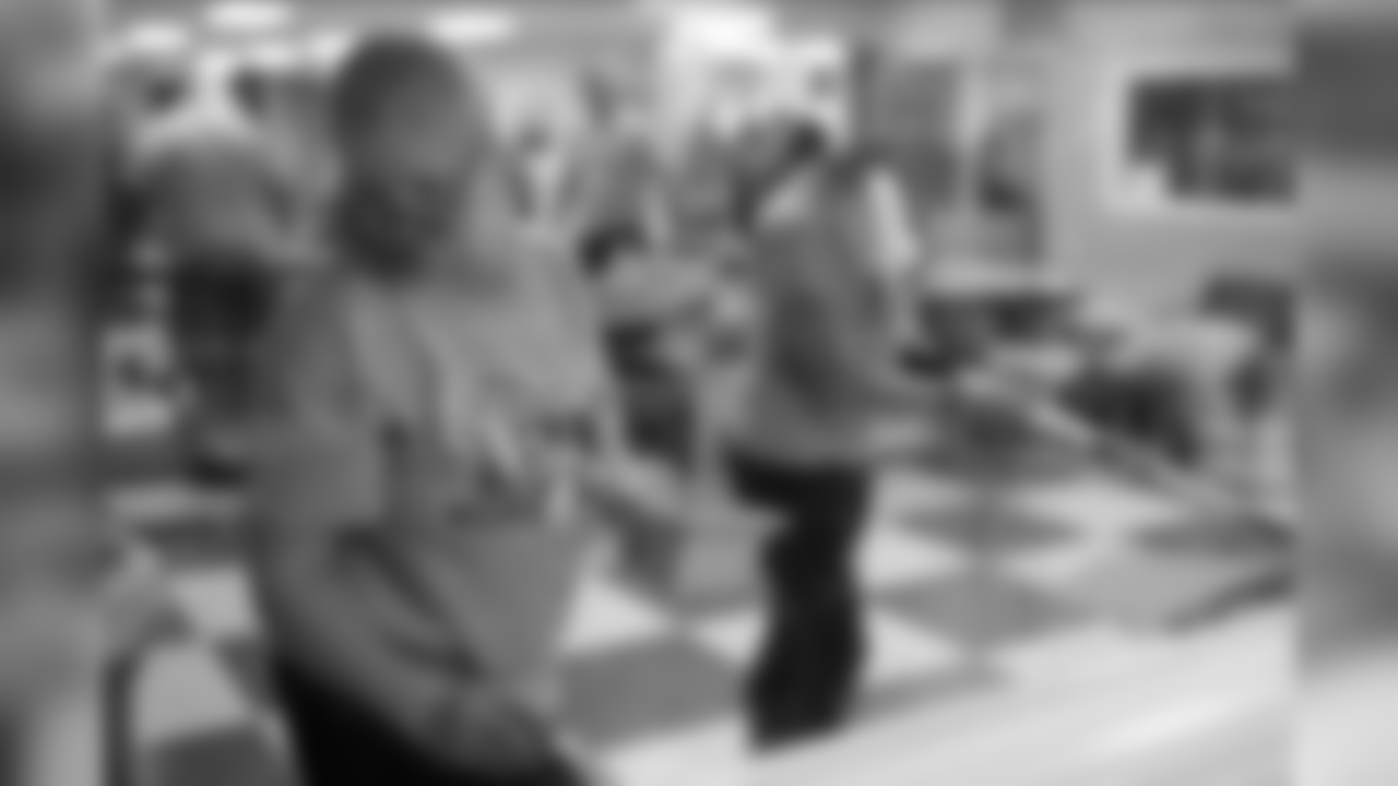 190510_MC_BucsDayOfServiceWEB_0044