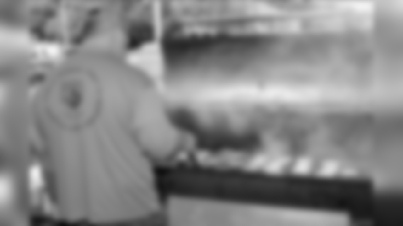 190510_MC_BucsDayOfServiceWEB_0079