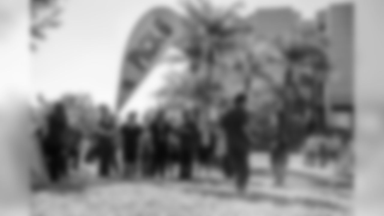 181030_GL_Moffitt_Visit_032