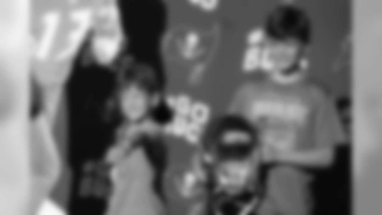 180807_TrainingCamp_Practice11_Fans_KZ_010