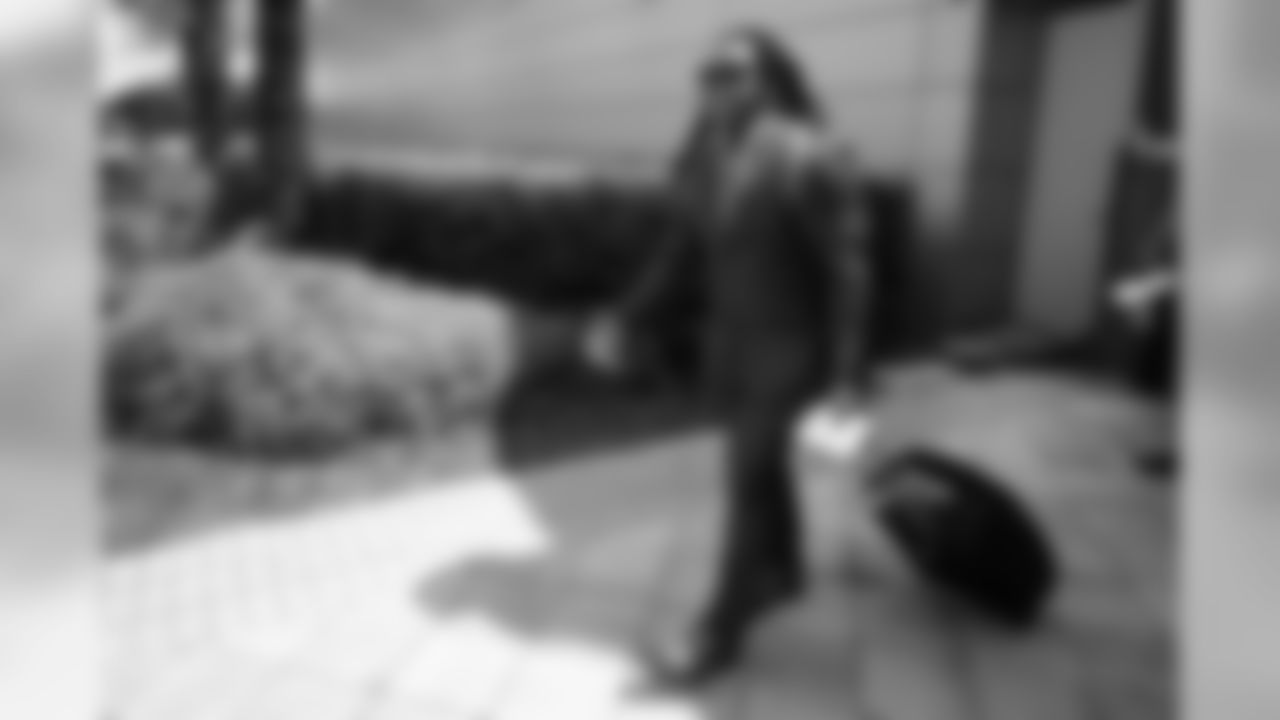 180908_KZ_Bucs_Saints_Travel_0017