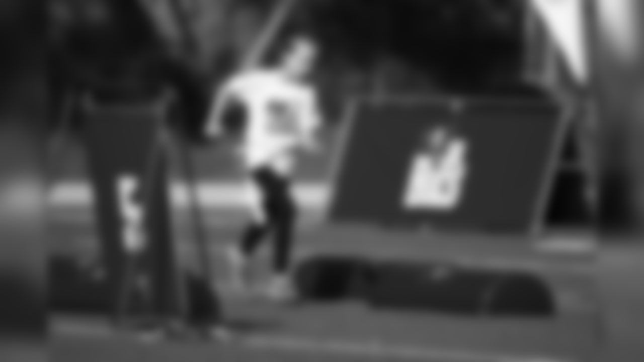 190112_KZ_JrBucsGirlsFlag_0065