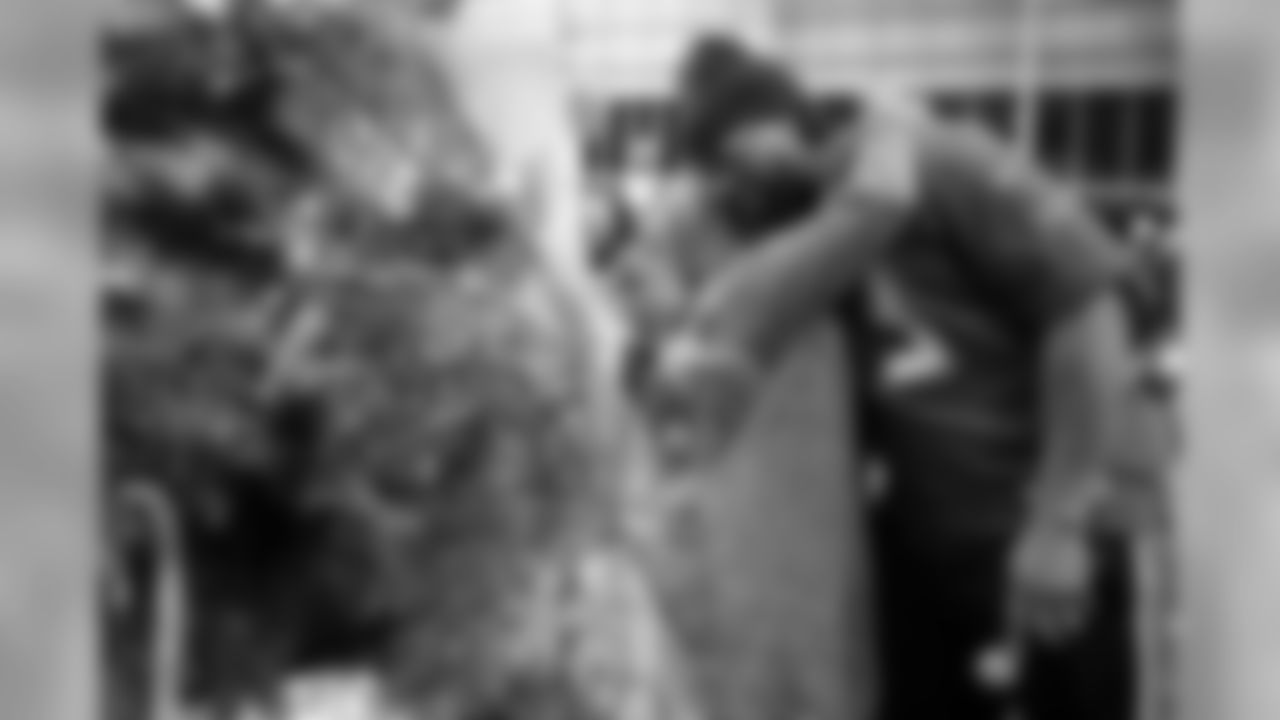 181211_KZ_McCoyFamilyChristmas_079