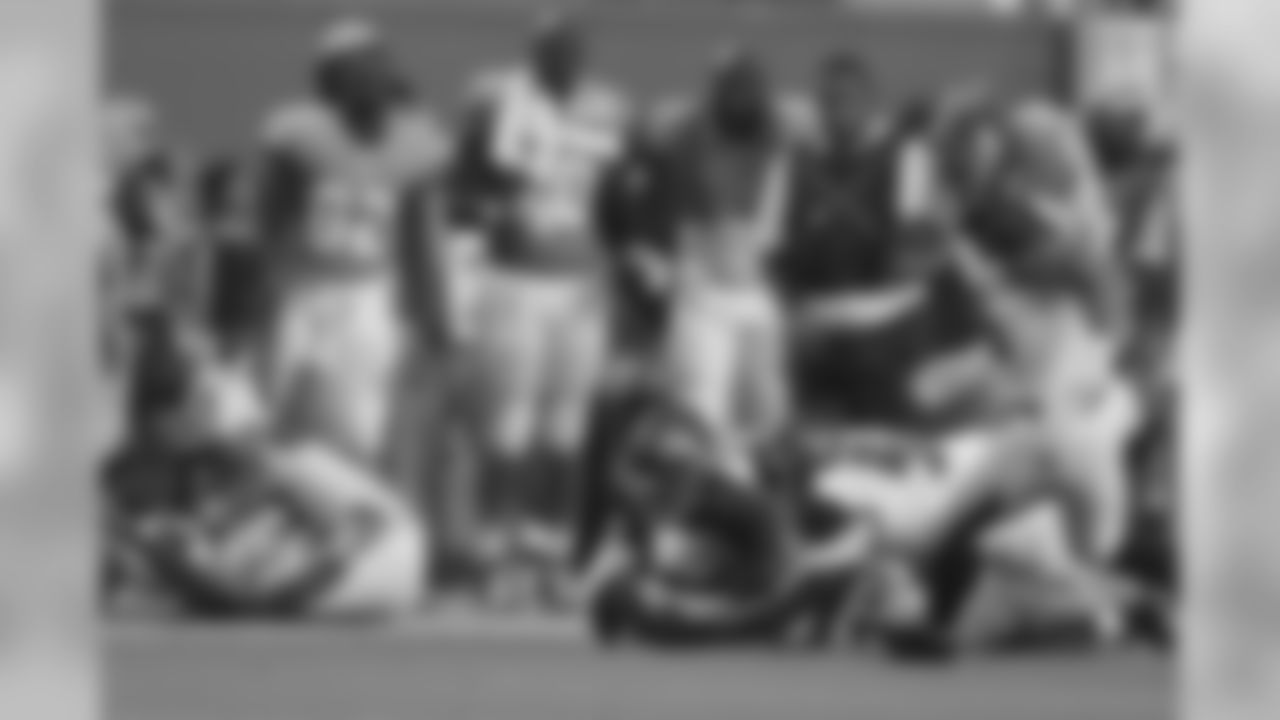 Bucs vs. Dolphins