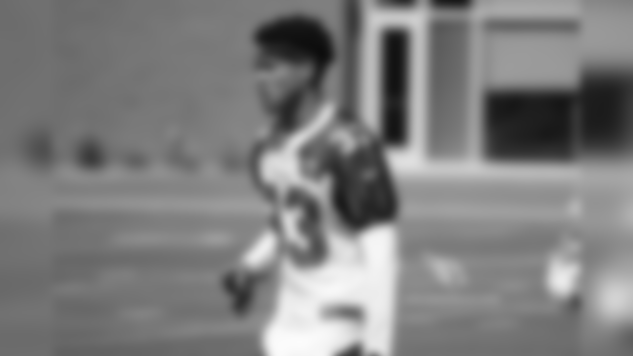 CB Chris Campbell