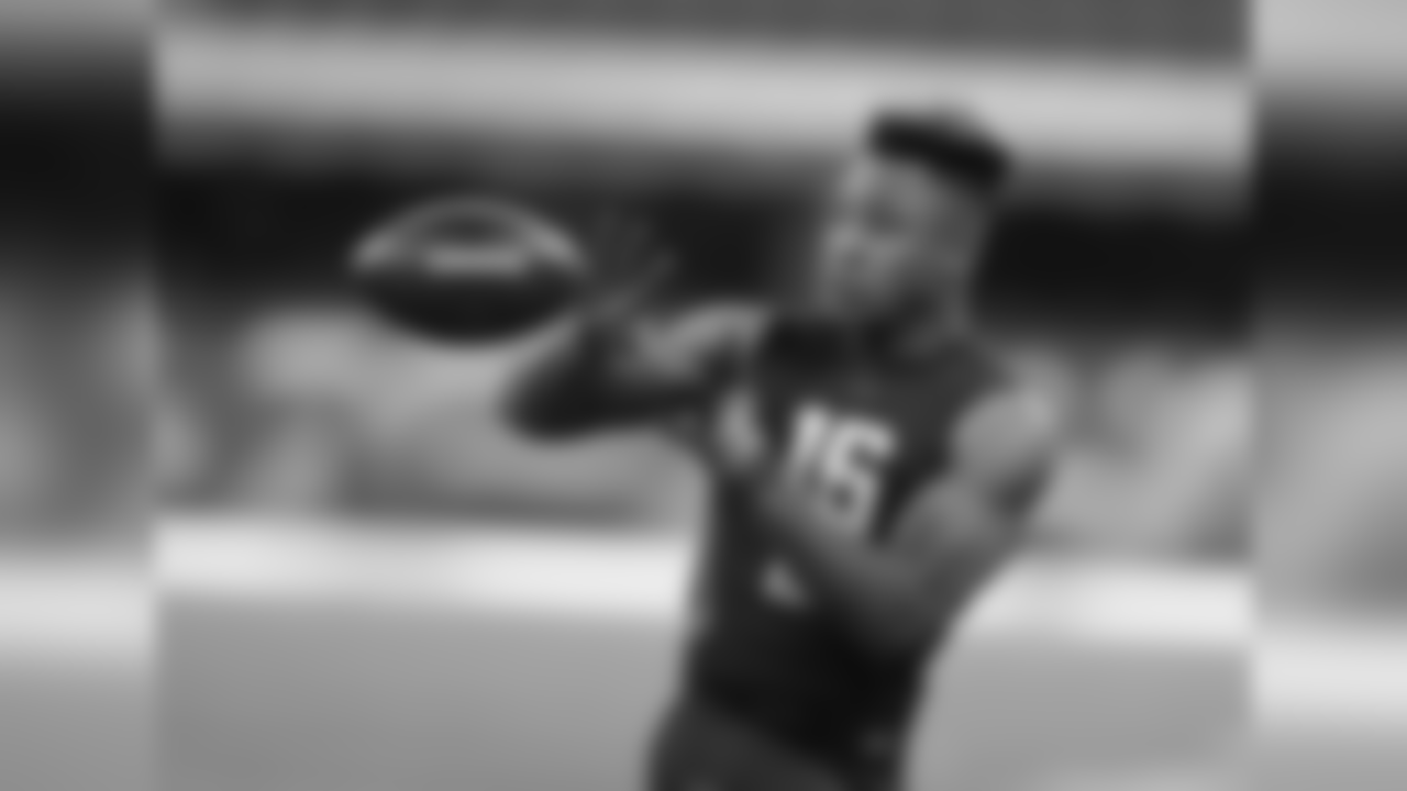 Northwestern running back Justin Jackson runs a drill during the NFL Football Scouting Combine on Friday, March 2, 2018, in Indianapolis.