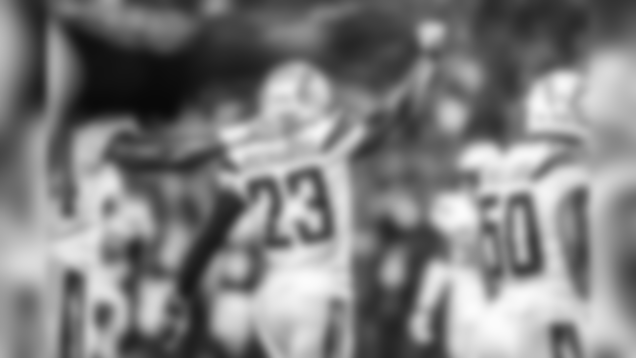Jeff Richards during the Chargers' first preseason game versus the Cardinals.