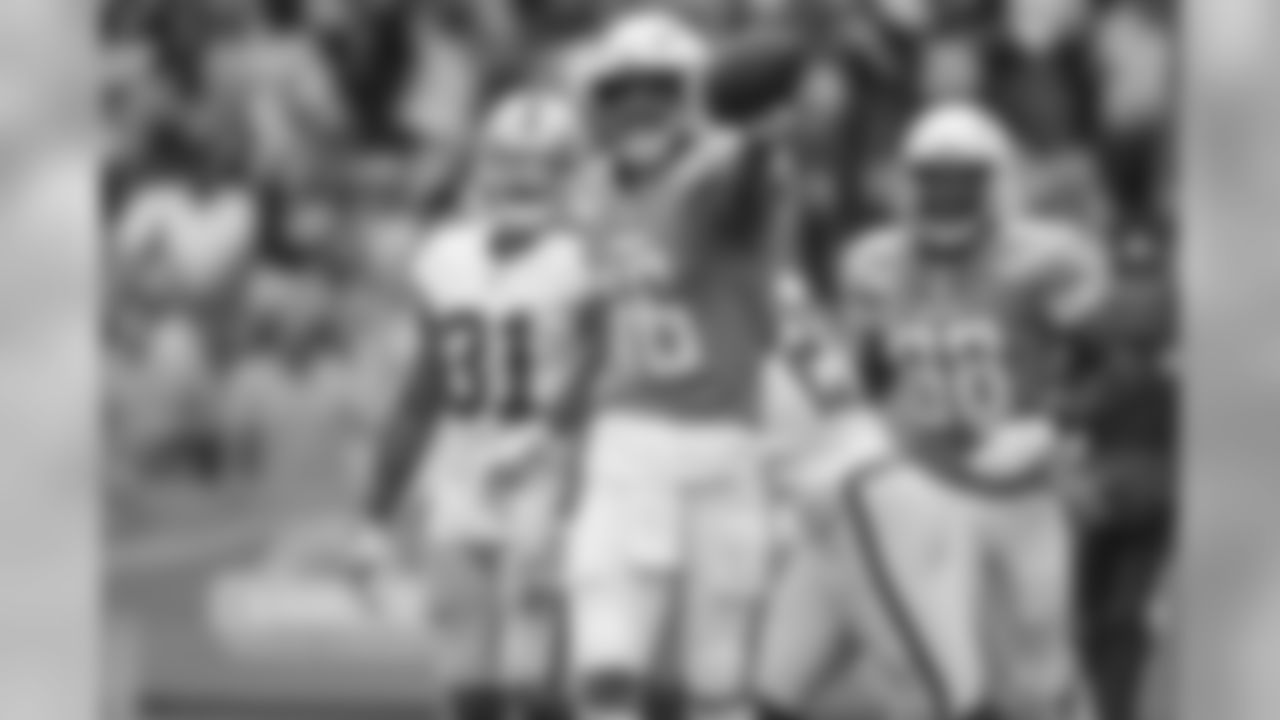 Tyrell Williams celebrates his catch during the Bolts' Week 5 matchup against the Oakland Raiders at ROKiT Field at StubHub Center.