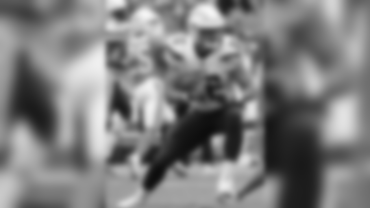 #86 TE Hunter Henry