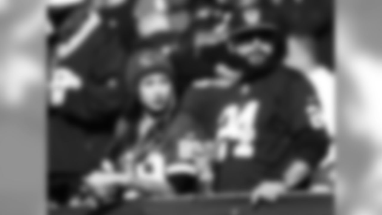 Kansas City Chiefs at Oakland Raiders at Oakland Alameda Coliseum on December 2, 2018.