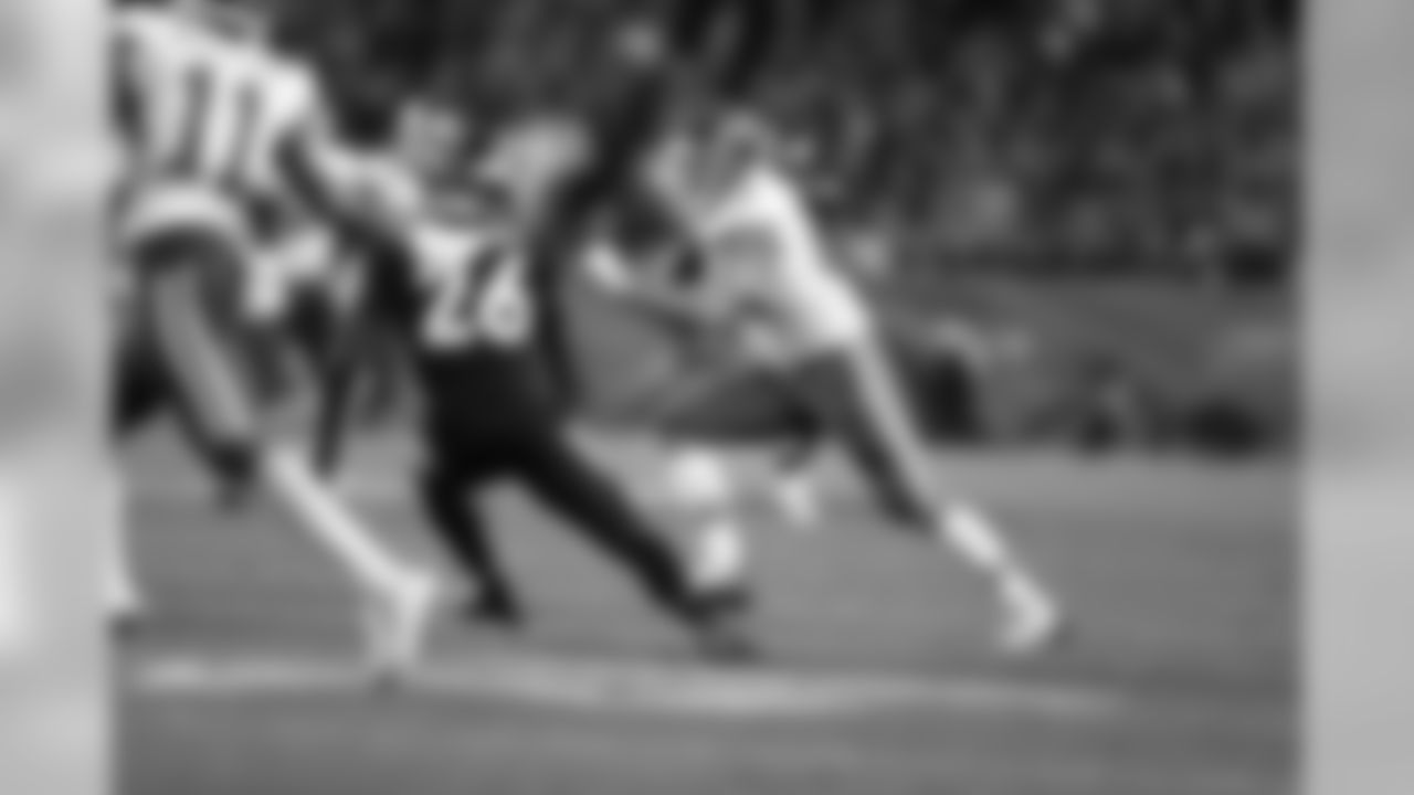 Chiefs vs Broncos at Broncos Stadium at Mile High on October 1, 2018