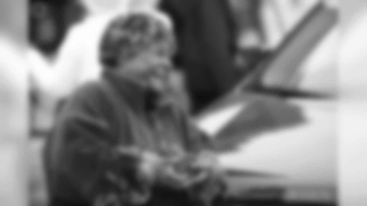 2018_1119_HorseshoeHelp_Spon_0438