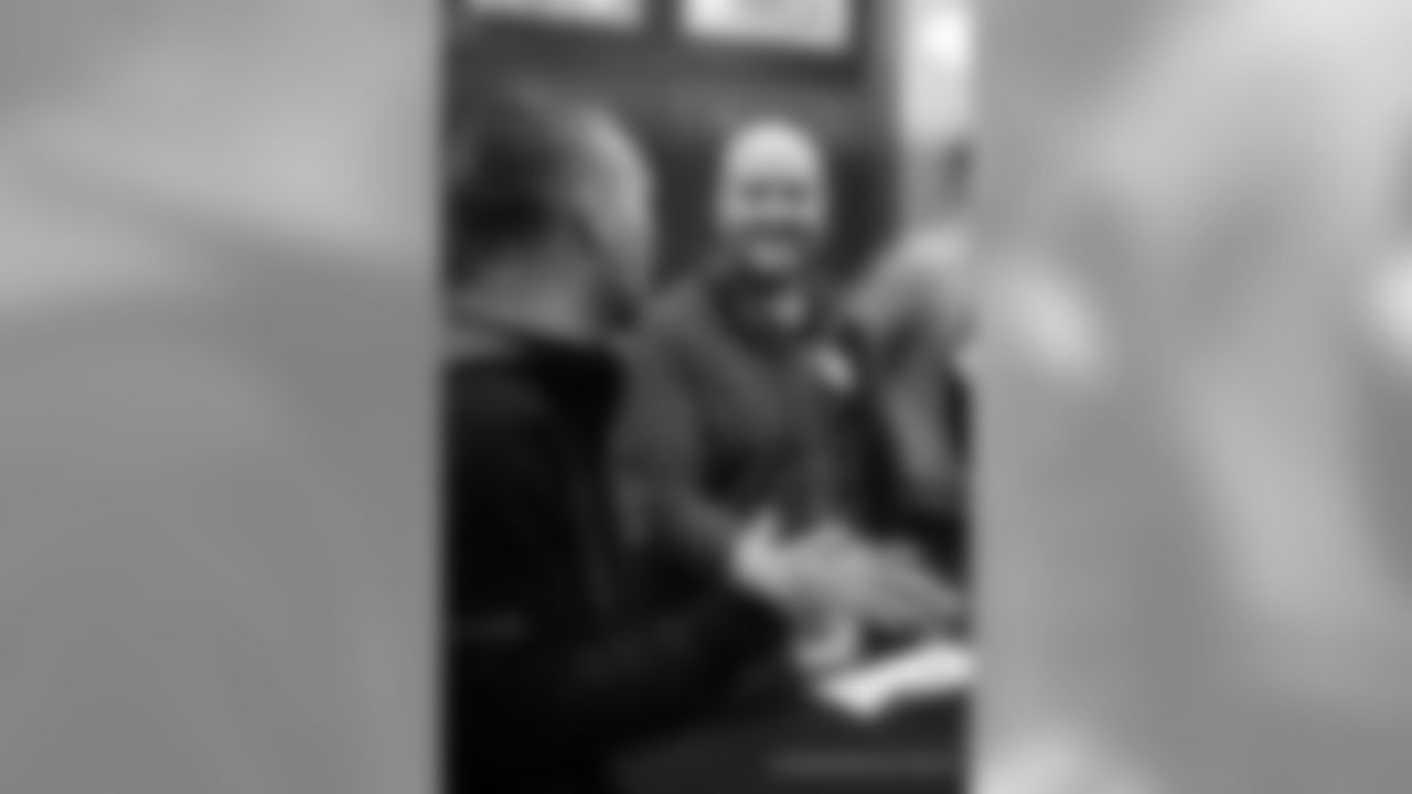 2018_1205_ColtsConnect0102