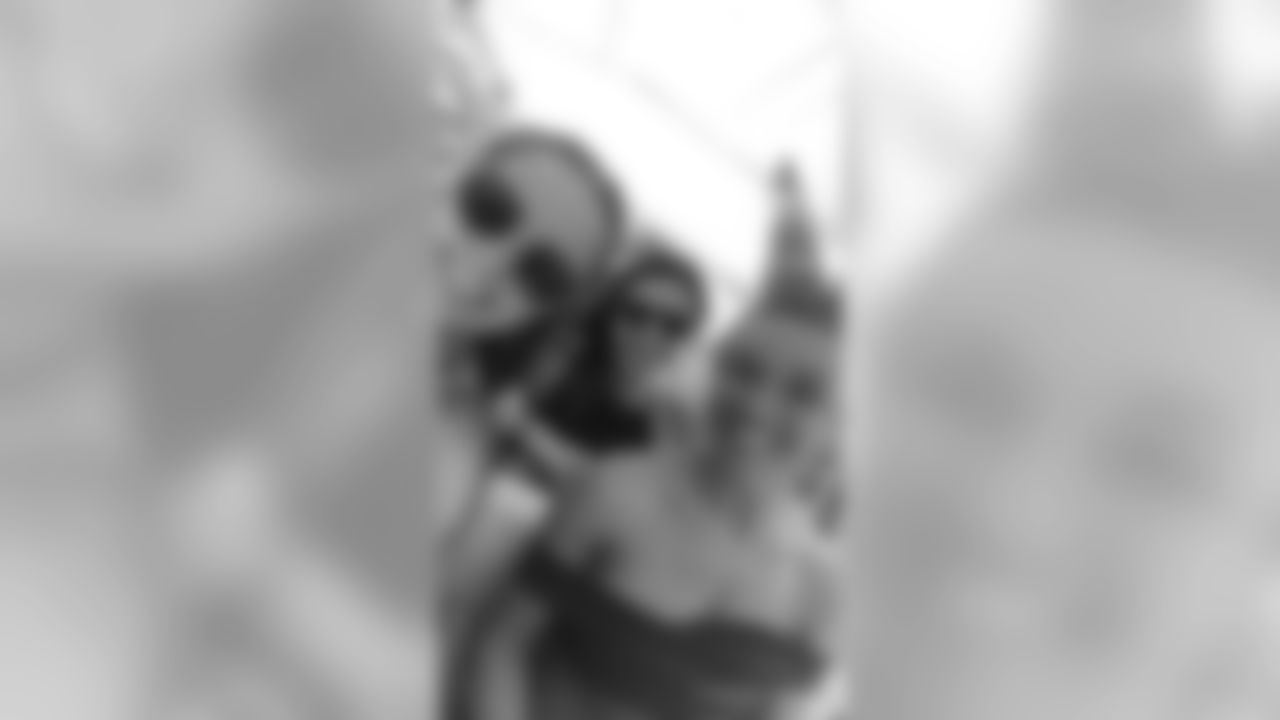 02094C39-7854-4AC4-A72B-228D68F1D145