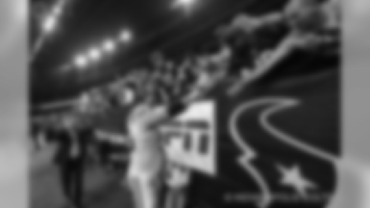 2019_0105_HOU_4930