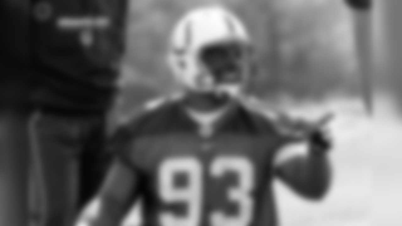 Former Indianapolis Colts defensive end Dwight Freeney will be inducted into the Indianapolis Colts Ring of Honor at Lucas Oil Stadium on Sunday, Nov. 10 when the team hosts the Miami Dolphins.