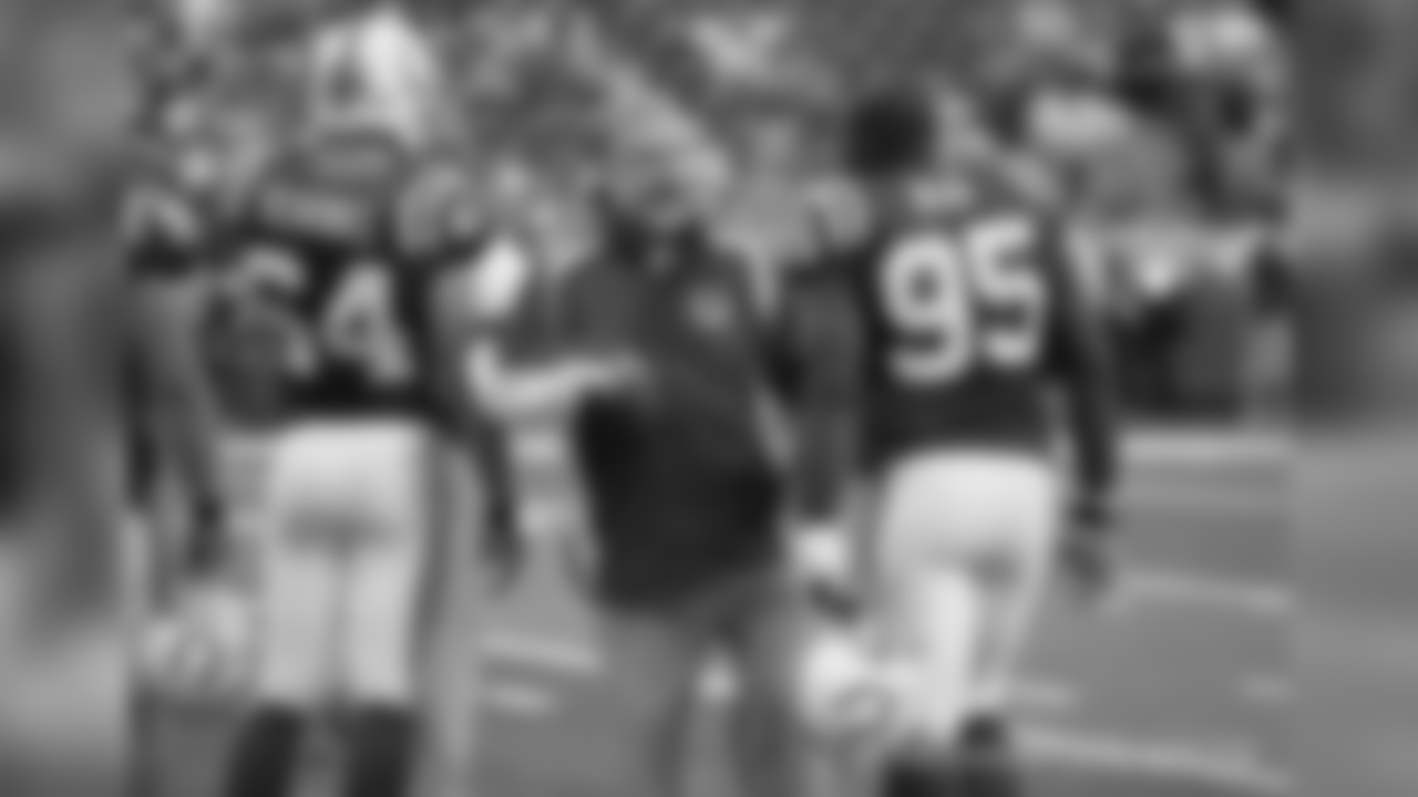 Howard Mudd has over 40 years of NFL experience as a coach and player and he re-joins Indianapolis after serving as the Colts offensive line coach for 12 seasons (1998-2009).