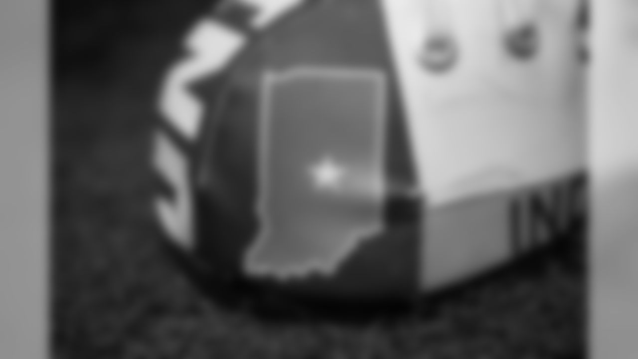 2018_Blue_sShoesShoot_1026_0287