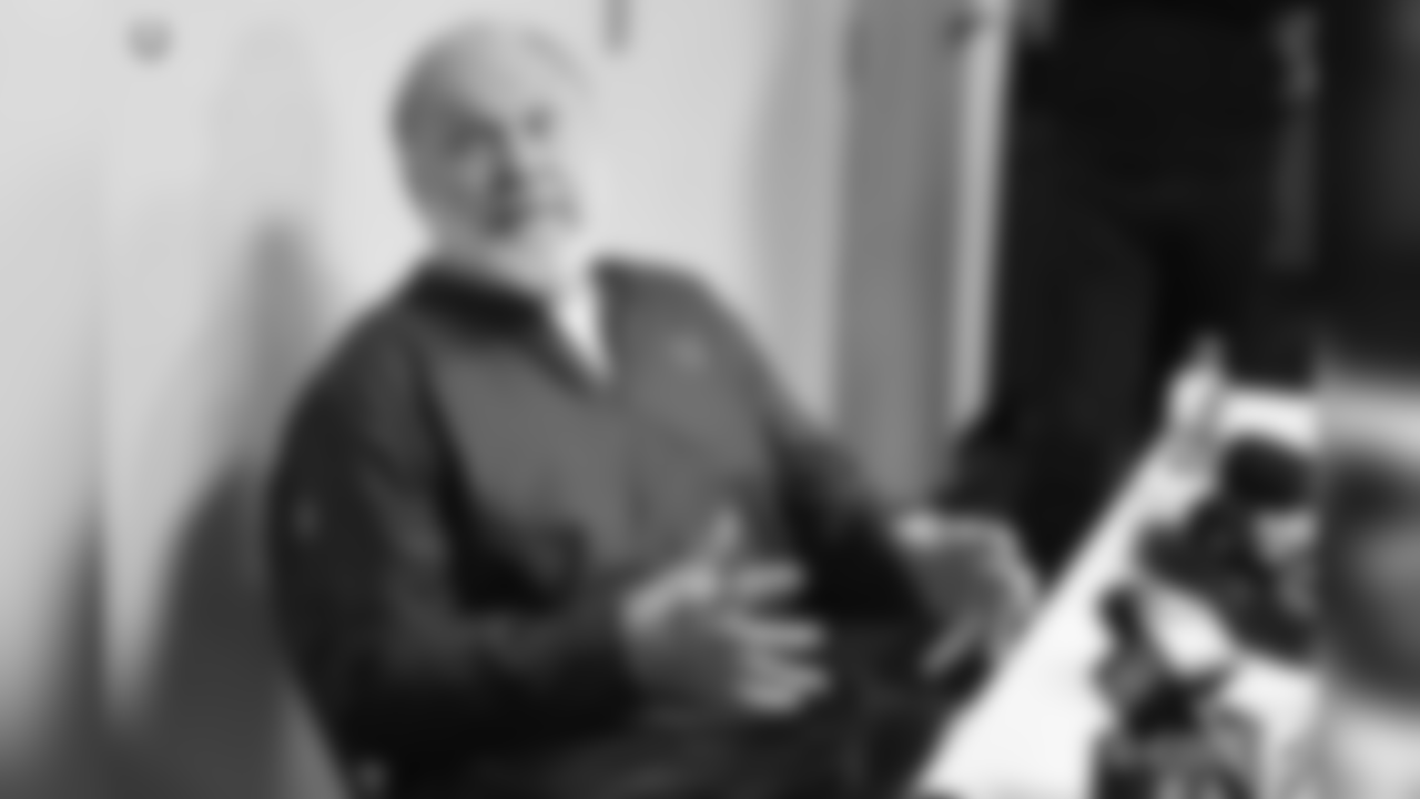 HOWARD MUDD - Senior Offensive Assistant
Howard Mudd is in his first season with the Colts as senior offensive assistant. He has over 40 years of NFL experience as a coach (1972-2009, 2011-12) and player (1964-71). Mudd re-joins Indianapolis after serving as the team’s offensive line coach for 12 seasons (1998-2009). He was a member of the Colts’ Super Bowl XLI Championship team.