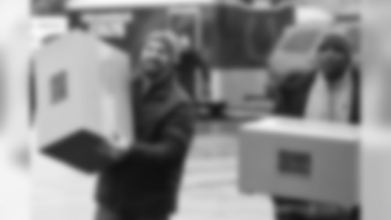 2018_1119_HorseshoeHelp_Spon_1565