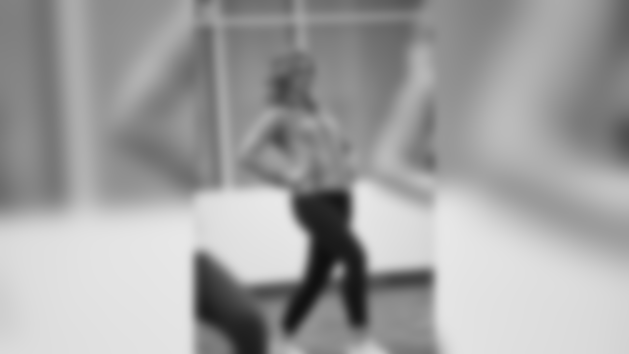 A behind the scenes look at the Colts Cheerleaders prep class on 2/26.