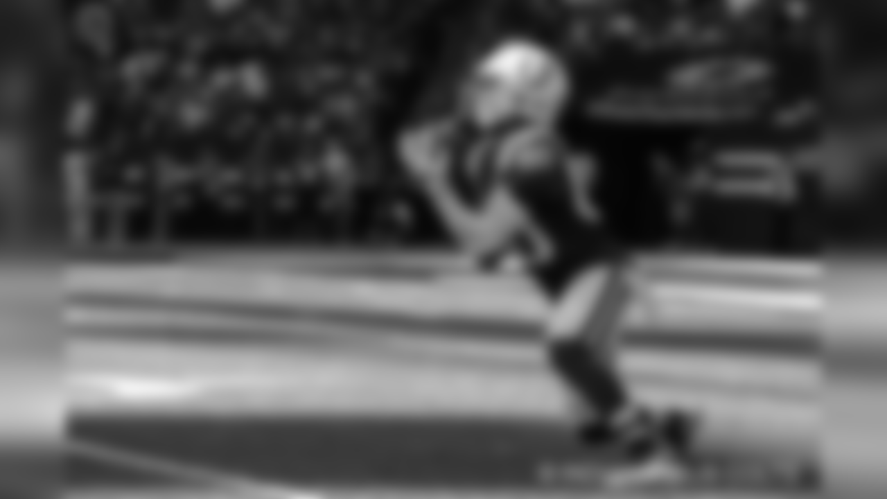 **Restricted Free Agent** **Wide receiver Chester Rogers:** Rogers put in a career year as a receiver and as the Colts’ punter returner in 2018. In 16 games with 10 starts, he logged 53 receptions for 485 yards and two touchdowns — all career highs — while also returning 23 punts for 215 yards (9.3 yards per return), including a career-long 51-yard punt return Week 11 against the Titans.