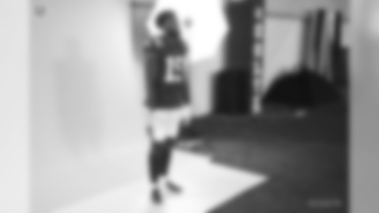 Behind the scenes at the 2019 Rookie Photo Shoot