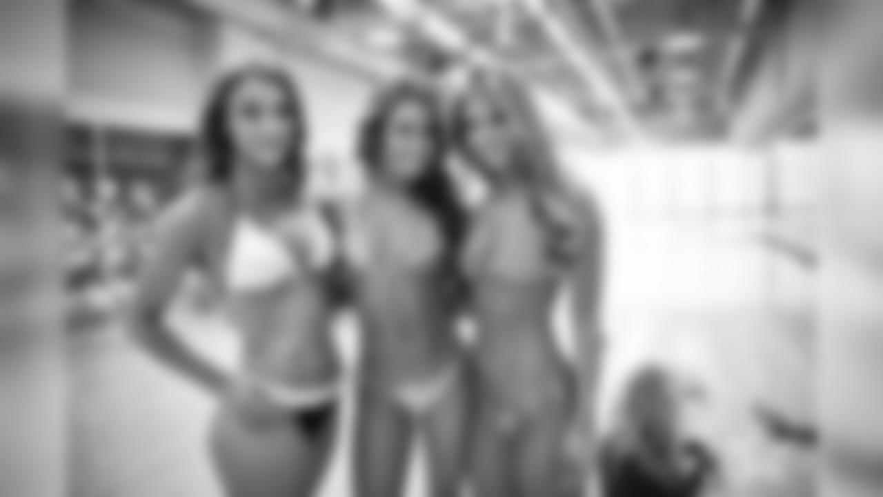 Behind the scenes views from the Dallas Cowboys Cheerleaders swimsuit fitting as they prepare for their calendar shoot in Cancun, Mexico. #DCCSwim19