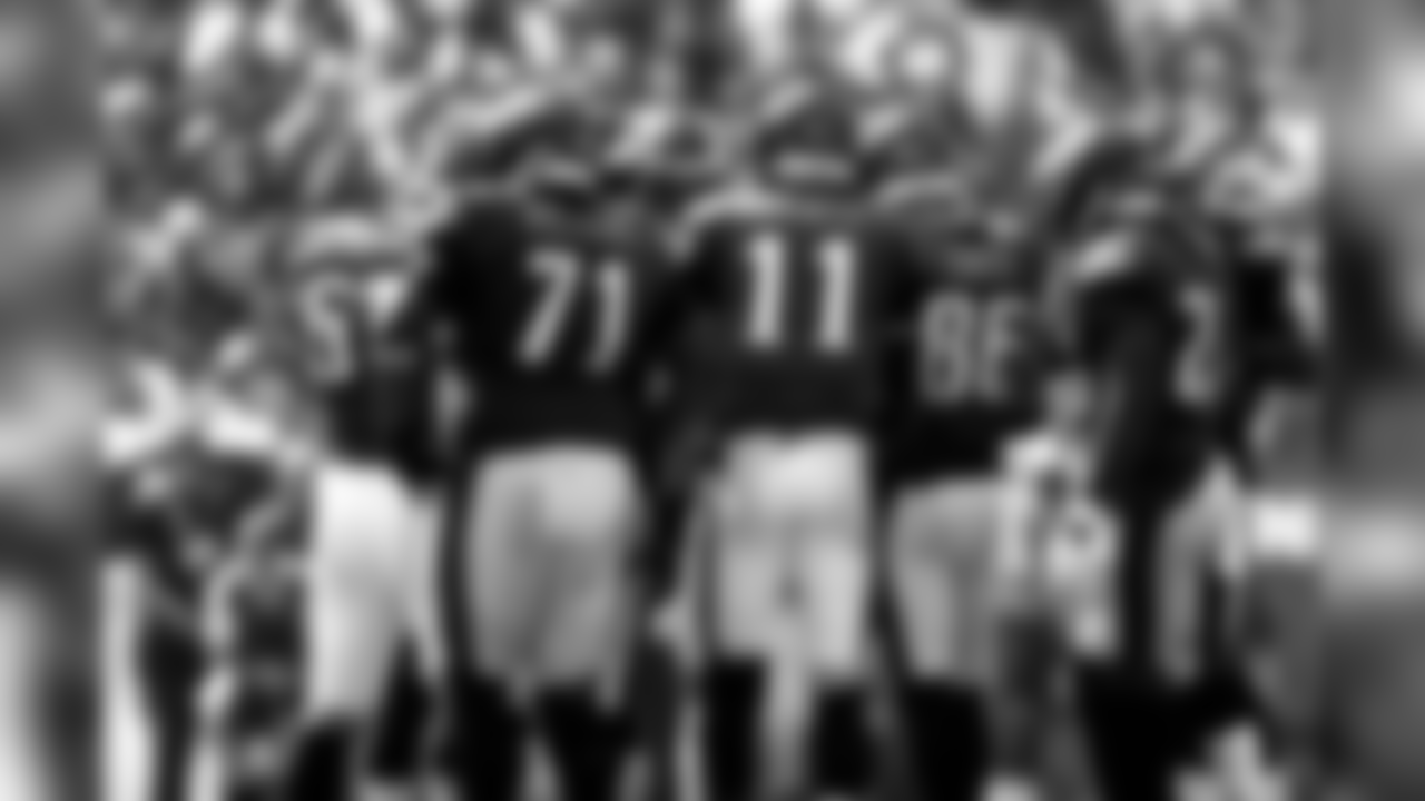 Philadelphia Eagles vs. Tennessee Titans at Nissan Stadium on September 30, 2018