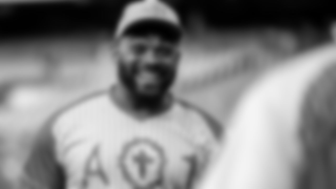 DE Brandon Graham