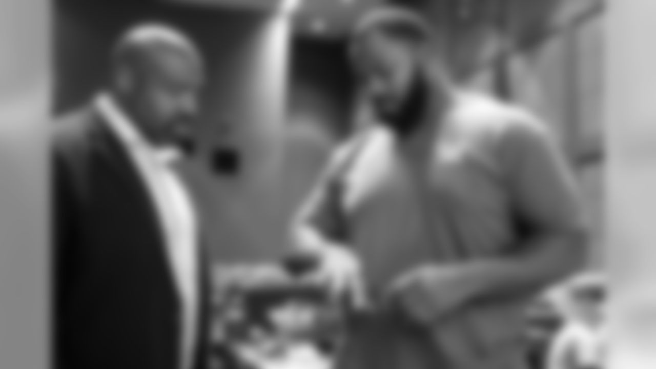 DT Fletcher Cox.