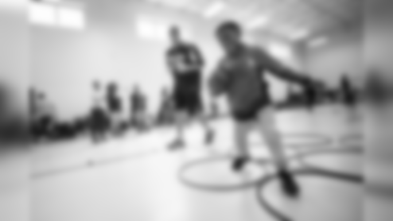 T Daniel Brunskill
Atlanta Falcons / Carmen Mandato