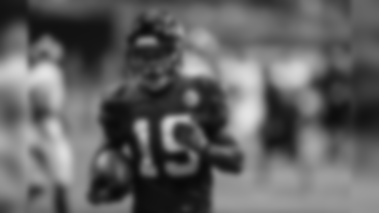 WR Dontez Byrd