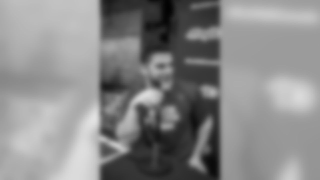 SPORTDAD_NFL_Canada_0101
