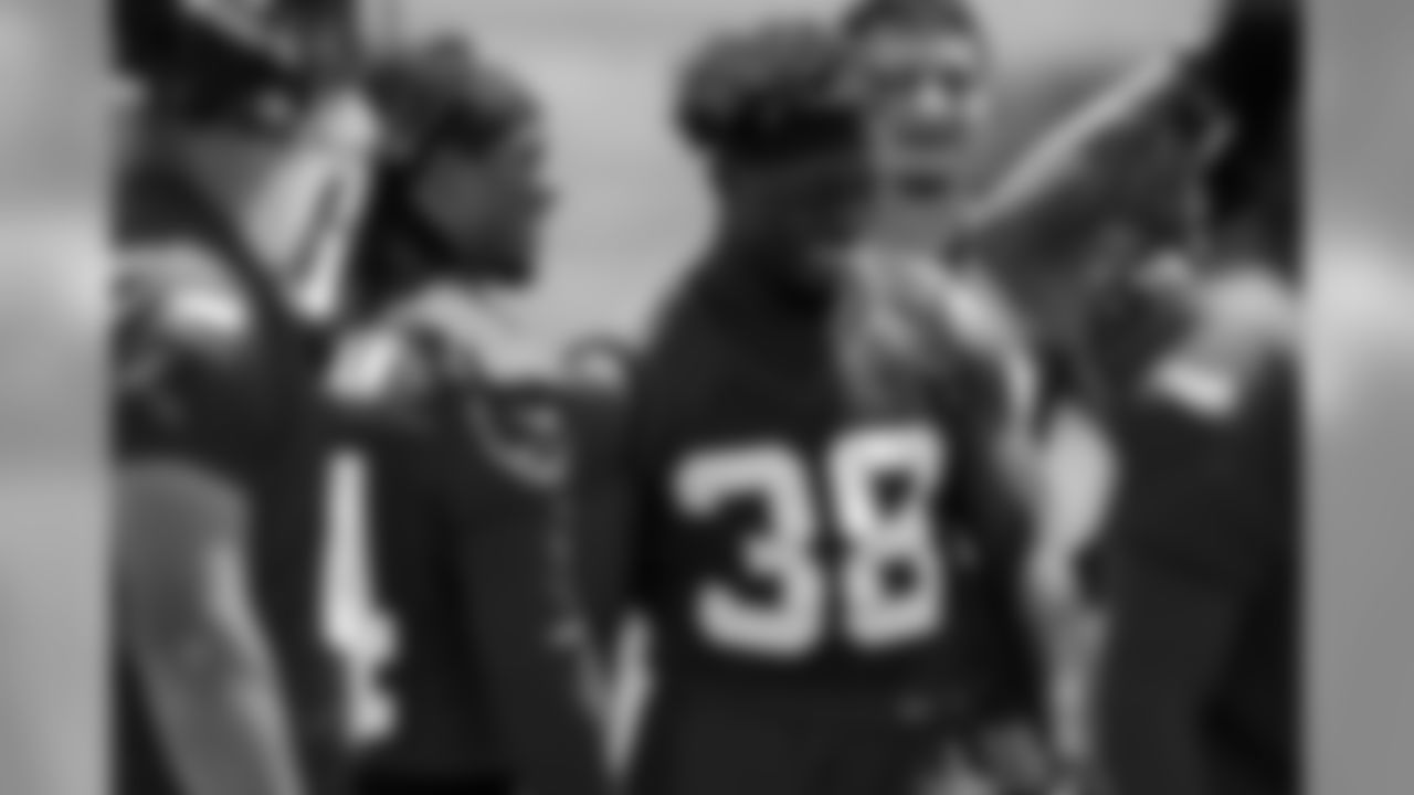 RB Devonta Freeman, RB Kenjon Barner