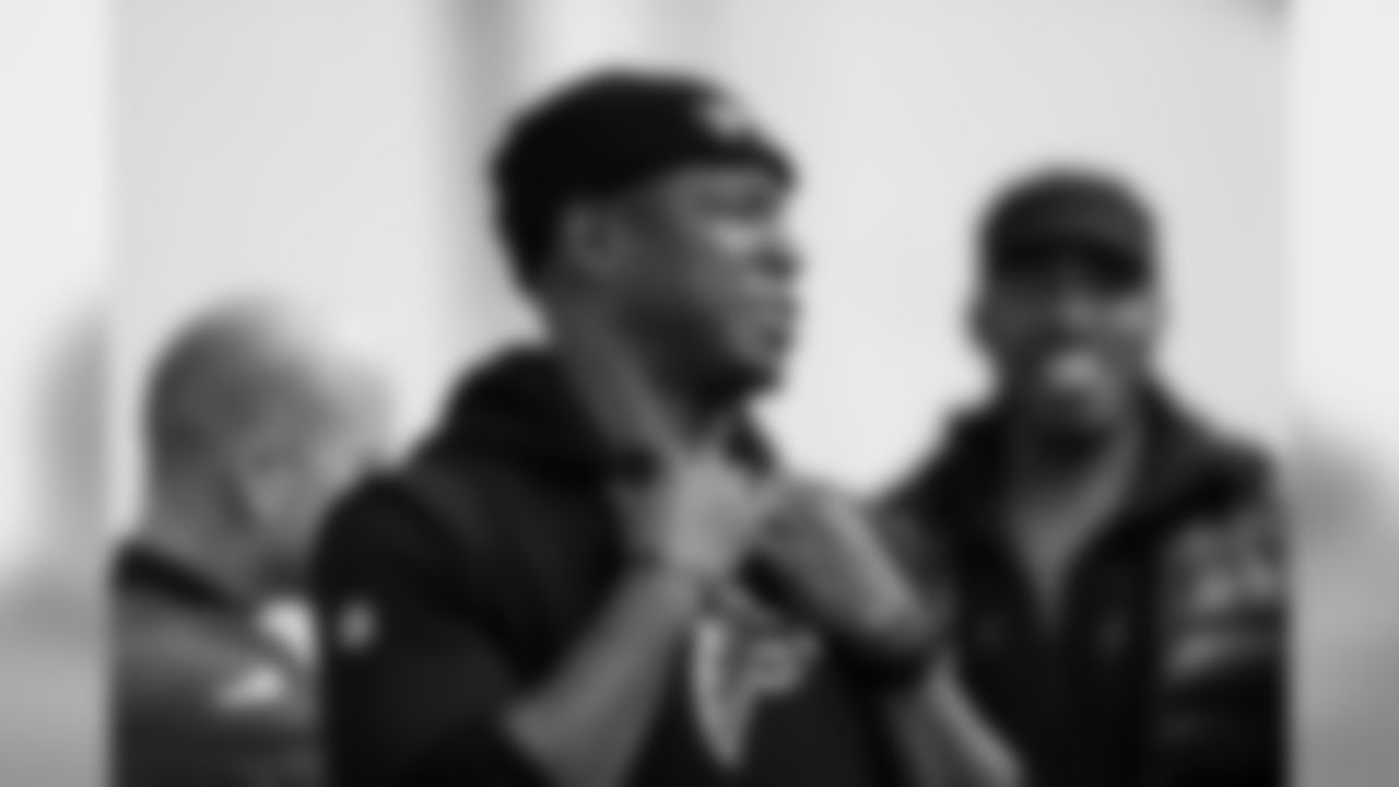 Asst. head coach / wide receivers coach / passing game coordinator, Raheem Morris