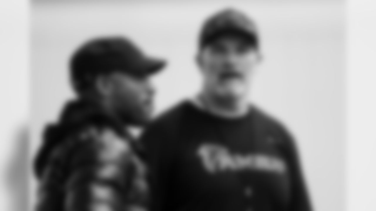 Dan Quinn, head coach, Ronde Barber