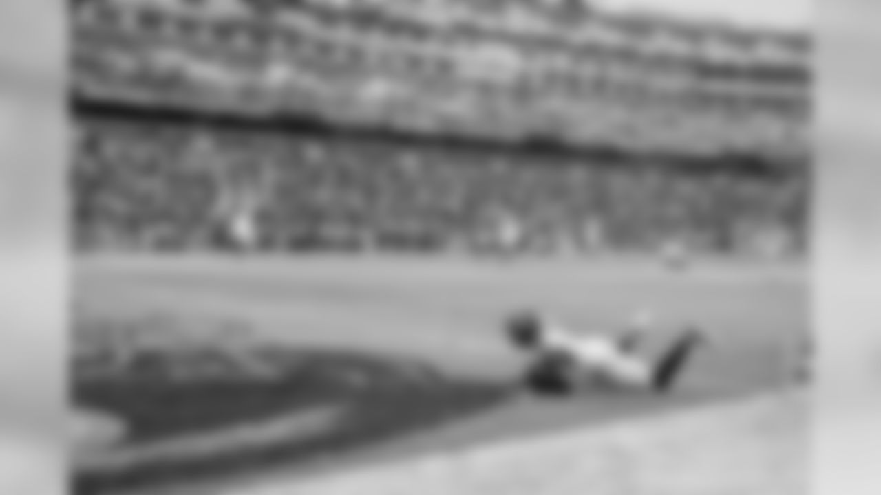 WR Julio Jones keeps going for his first touchdown of the 2018 season.