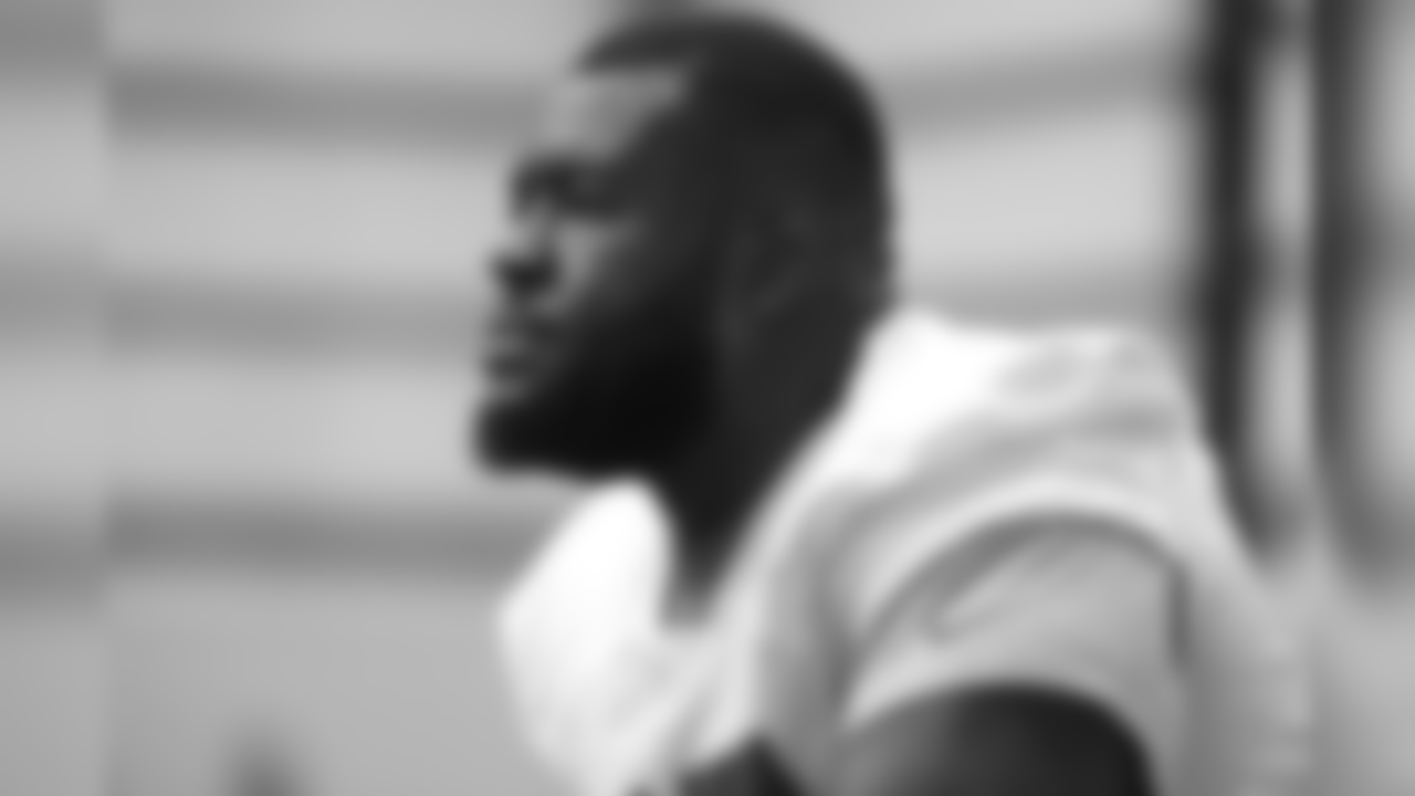 T Matt Gono
Atlanta Falcons/ Kara Durrette