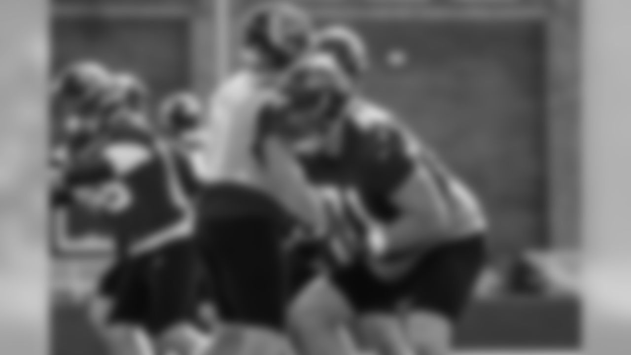 G Wes Schweitzer
Atlanta Falcons / Kara Durrette