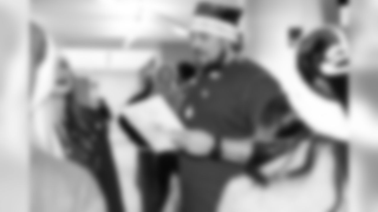 CHOACaroling_KD_12172018_0518